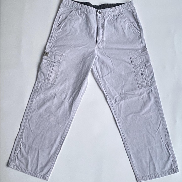 Wrangler Cargos 36x32 - Picture 2 of 6